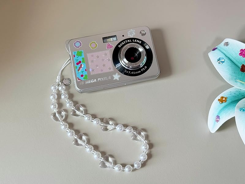 hearts phone wristlet