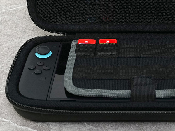 NS2 PlayTrek Travel - Charcoal Black