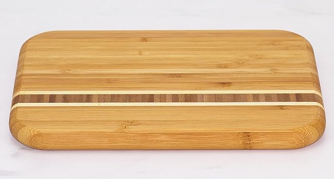 A side image of the Barbados Serving and Cutting Board.