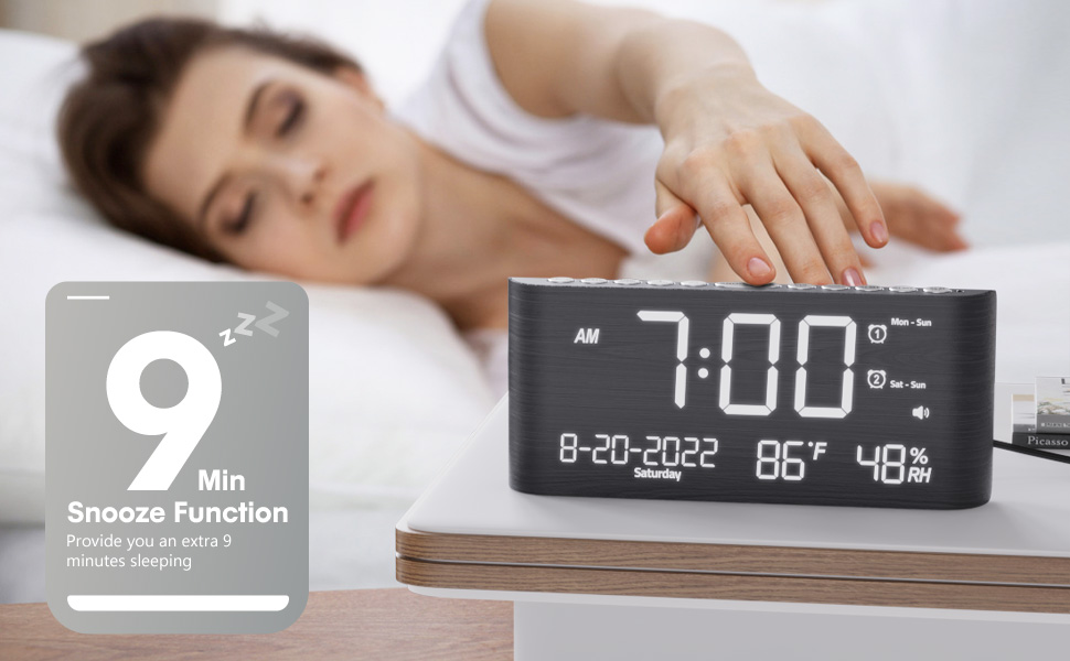 digital clock with date