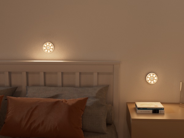 puck lights with remote