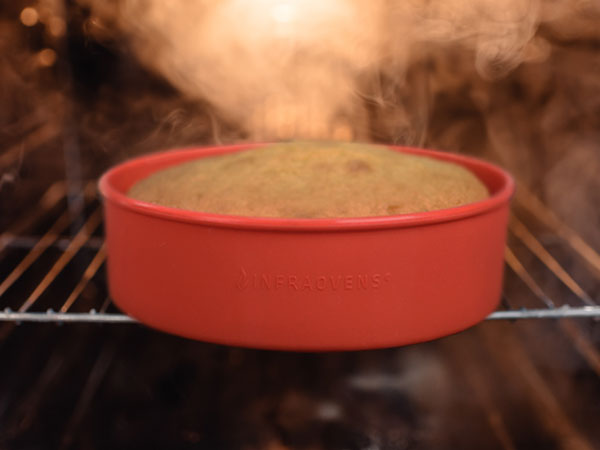 Silicone Cake Pan resists up to 450°F in oven