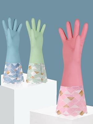 cleaning gloves