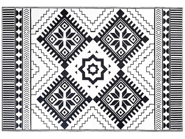 outdoor rug