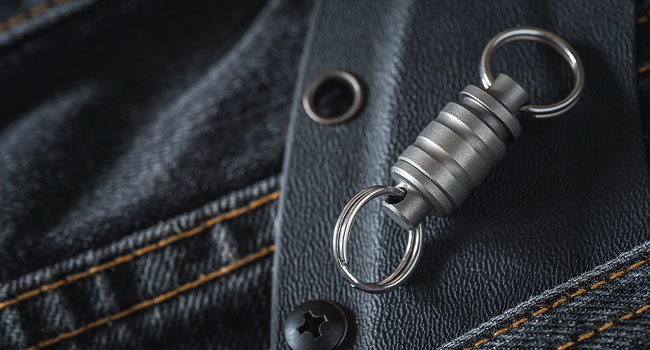 Otacle R1 Keychain Connector