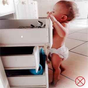 Prevent children from turning and bending