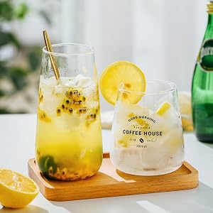 ice cube tray with lid