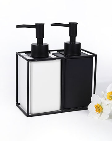 https://m.media-amazon.com/images/S/aplus-media-library-service-media/90248c26-63f9-4a64-9eea-712ddb0525c1.__CR0,0,362,453_PT0_SX362_V1___.jpg