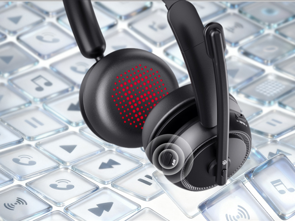 Wireless Headset with MFB Button