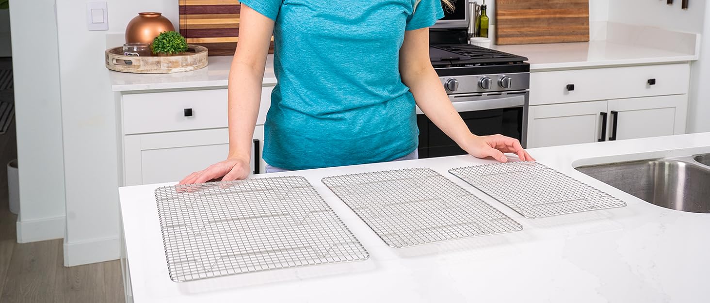 baking set, cooling rack, cooling racks for cooking and baking, cookie sheets, wire rack