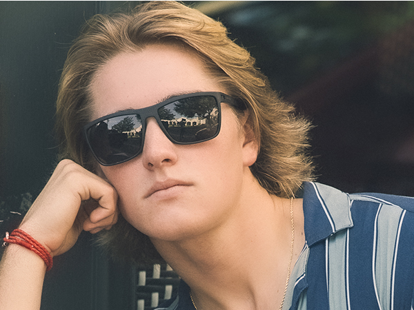 black sunglasses