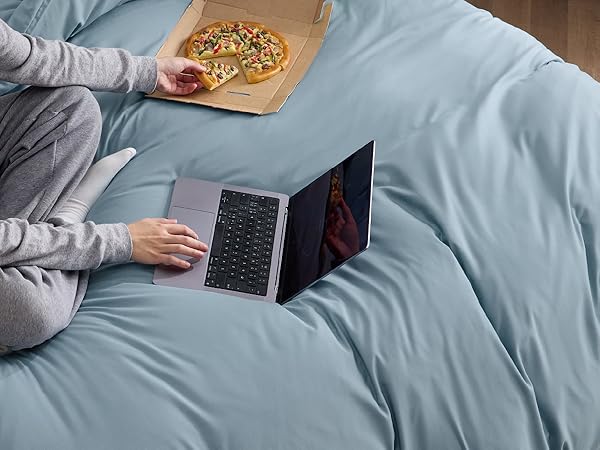 Double Brushed Duvet Cover Bedding Set with Zipper Closure for Kids & Adults