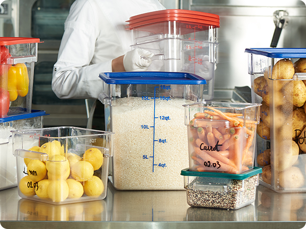 CURTA 4 pack 2 quarts food storage containers with lids