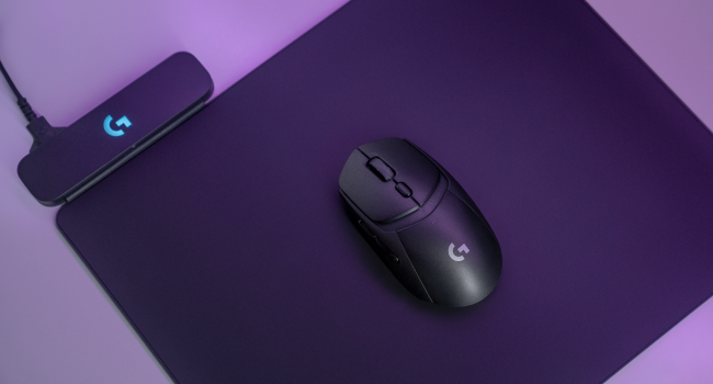 Logitech G309 LIGHTSPEED Wireless Lightweight Gaming Mouse with 6 programmable buttons