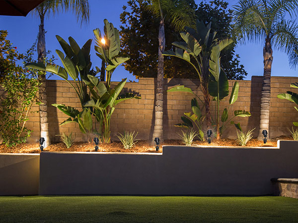 outdoor solar lights for yard