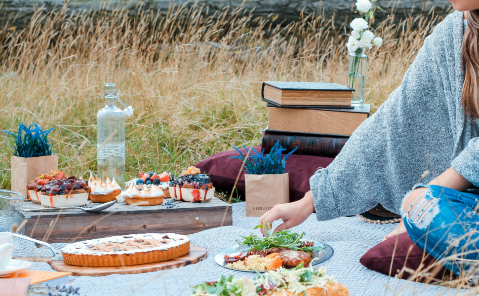picnic basket