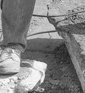 electric concrete breaker