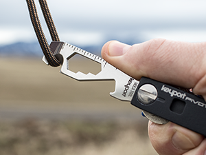 MOCA Tool slicing a cord