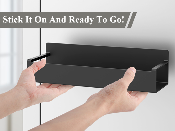 Magnetic spice rack for refrigerator