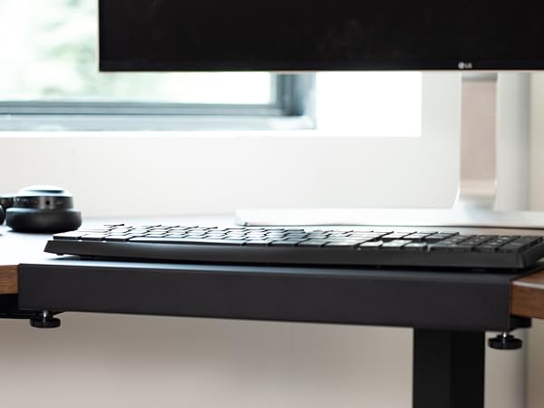 DESK-AC07C Keyboard on corner desk setup