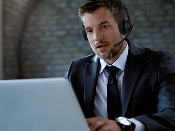 wireless headset for work