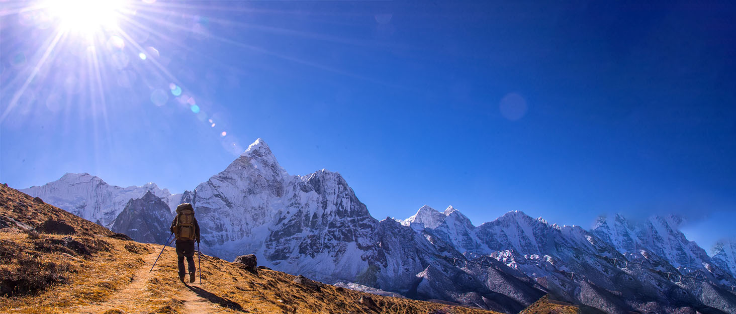 Portable Power Bank with AC Outlet portable power station Battery Pack supply