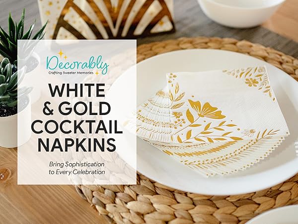 white table napkins