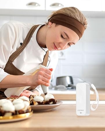 https://m.media-amazon.com/images/S/aplus-media-library-service-media/b1ebfaf7-4da6-467f-832e-98a5879675c8.__CR0,0,649,812_PT0_SX362_V1___.jpg
