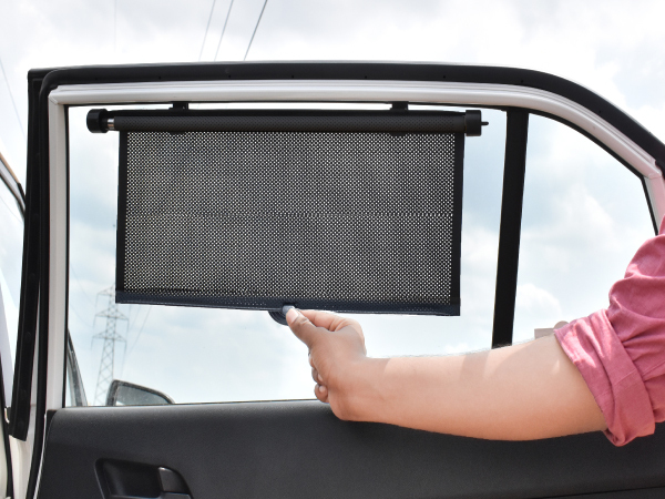 EcoNour Retractable Roller Sunshade