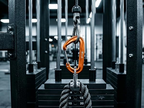Upgrade your gym gear. Quick, reliable connections for all lifting equipment.