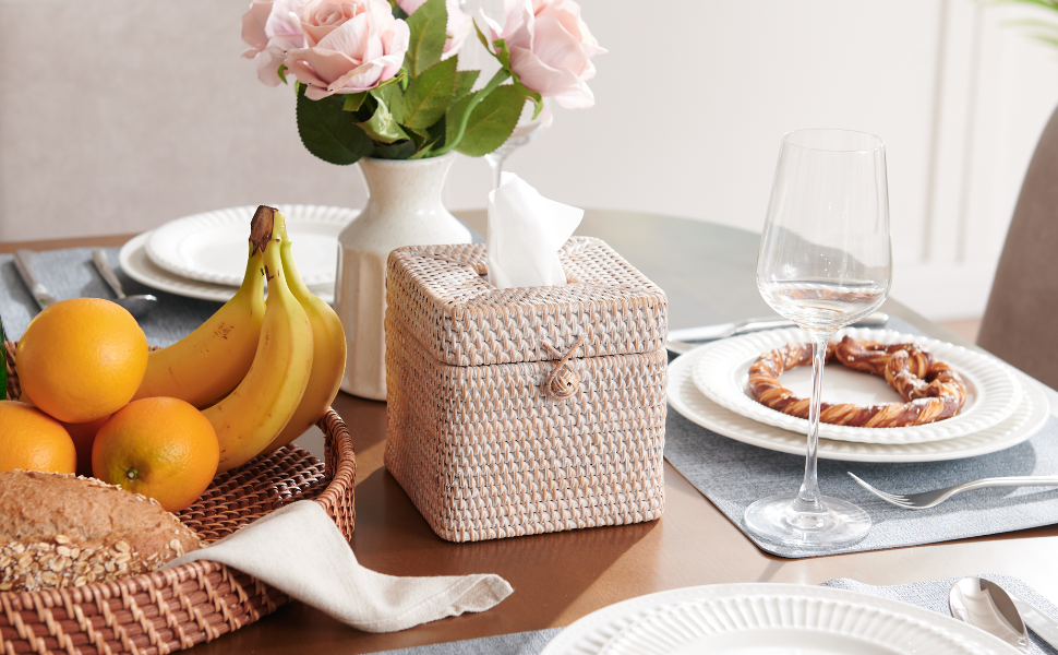 tissue box cover with lid