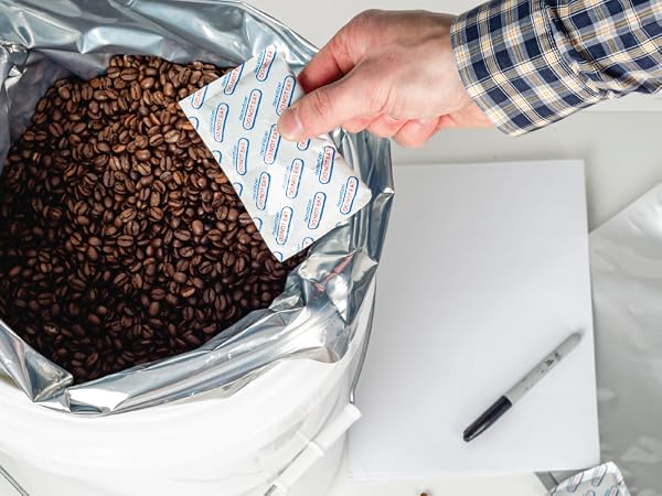 mylar bags oxygen absorbers buckets