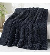 Drewin Weighted Blanket for Adults Queen Size 15lbs, Soft Fuzzy 3D Turtleback Sherpa Weighted Bla...