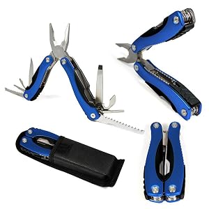 Multifunctional folding tool