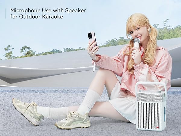 microphone white