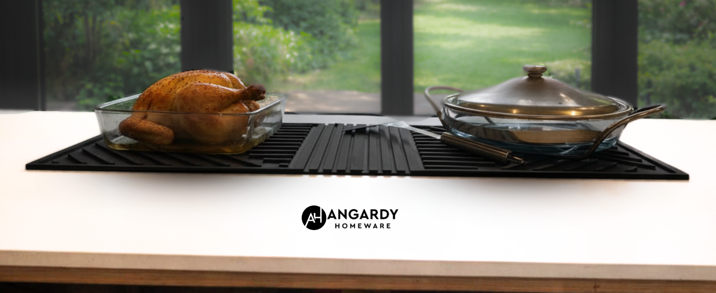 Silicone trivet for hot dishes and protect coutertop