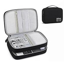 DOUBLE LAYER LARGE CAPACITY. Designed with 2 spacious compartments
