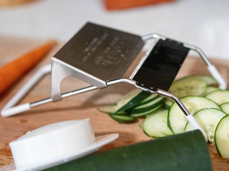 vegetable slicer,adjustable vegetable slicer,mandoline slicer,heavy duty vegetable slicer,chopping