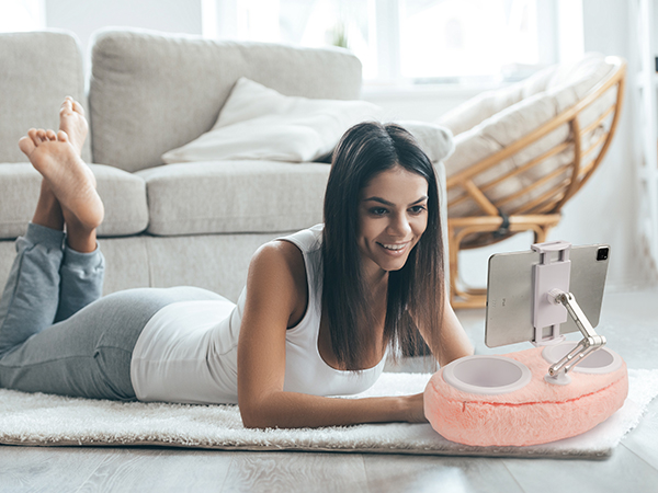 kindle pillow