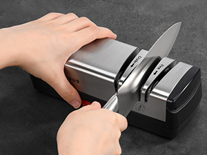 blade sharpener