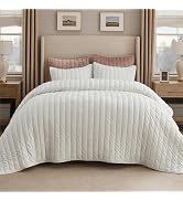 Bedsure Velvet Quilt King Size Set - 108"x96" Lightweight Velvet Comforter King, Oversized Luxury...