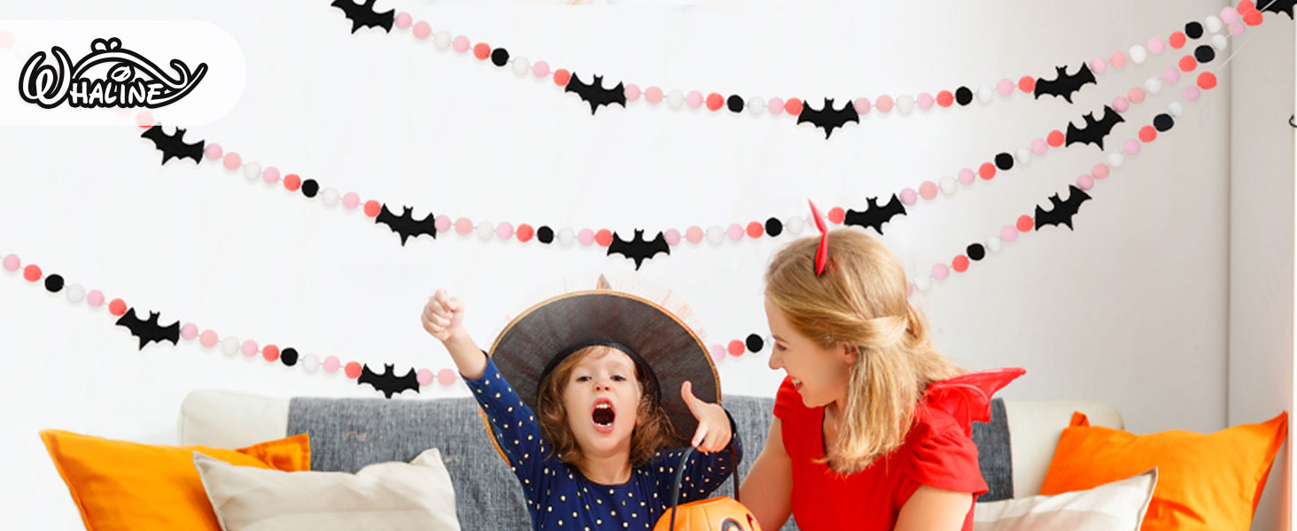WH5112 8.2Ft Halloween Banner Felt Bats Balls Banner