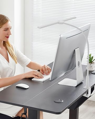 https://m.media-amazon.com/images/S/aplus-media-library-service-media/8122c3e4-ef9b-4f9f-b19b-3e2822c57c9d.__CR0,0,1448,1812_PT0_SX362_V1___.jpg