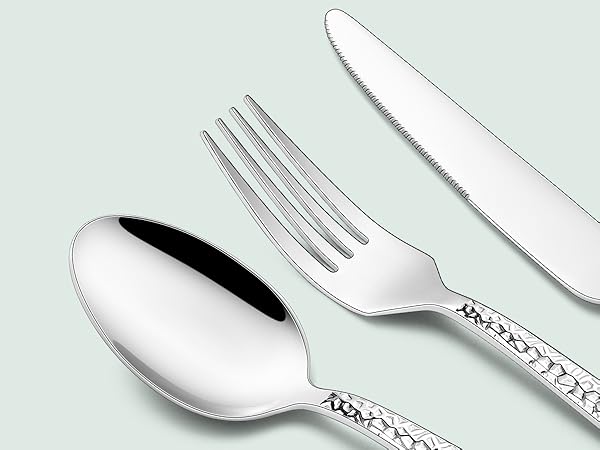 silverware set