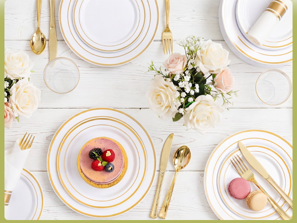 Gold Plastic Dinnerware Set