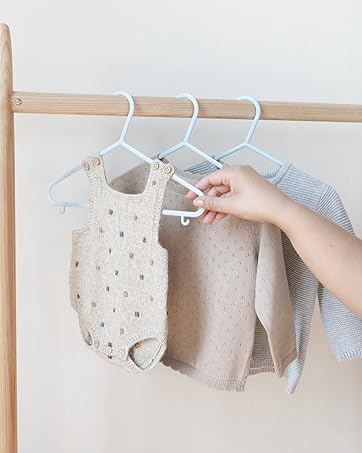Blue Wheat Straw Hangers