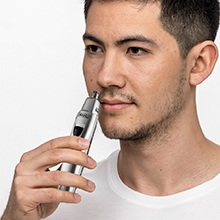 wahl trimmer ear nose brow deluxe 2-in-1 detailer facial professional lighted shaver clipper andis