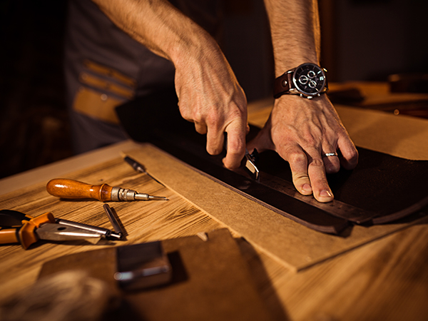 100% handmade.
