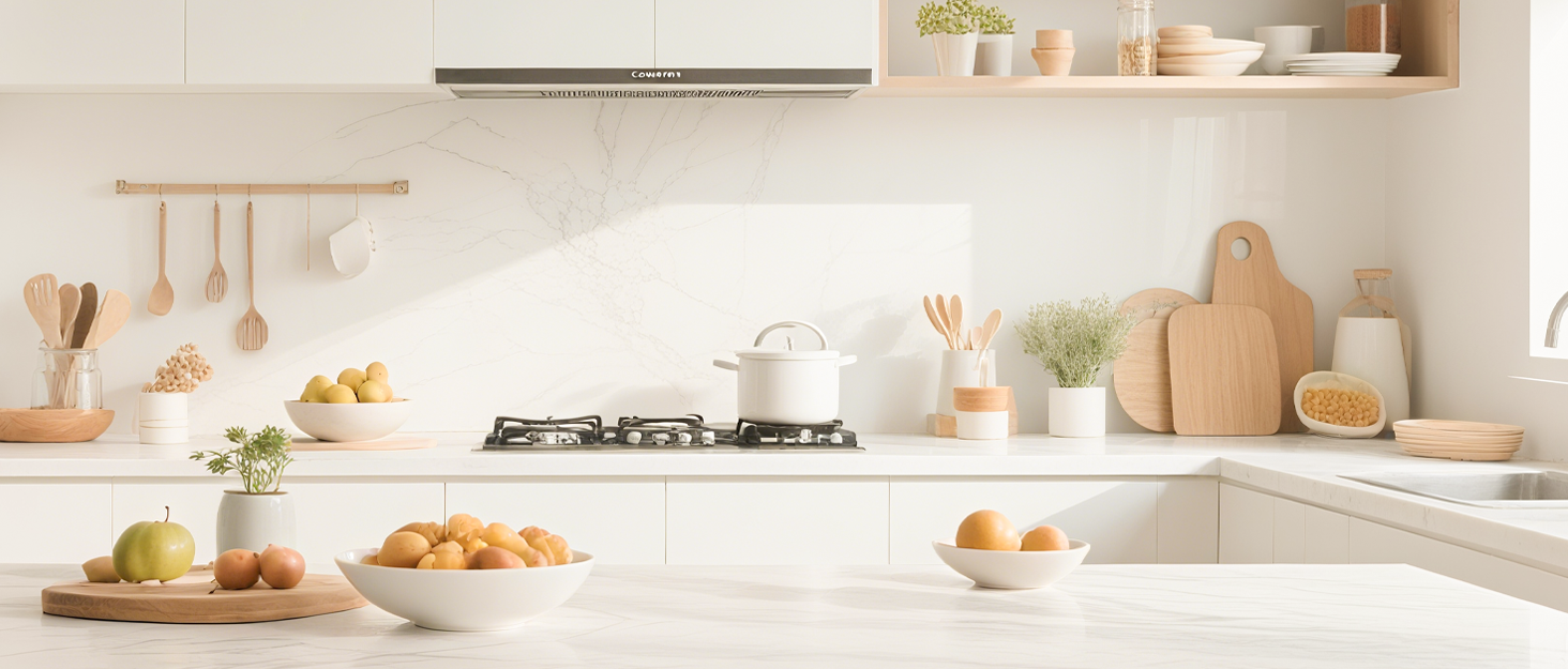 Kitchen & Dining