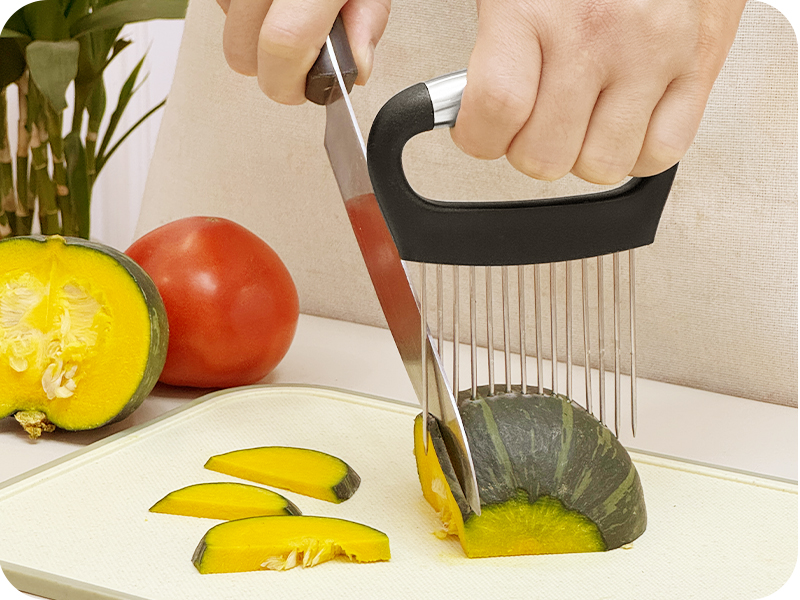 onion slicer with cover
